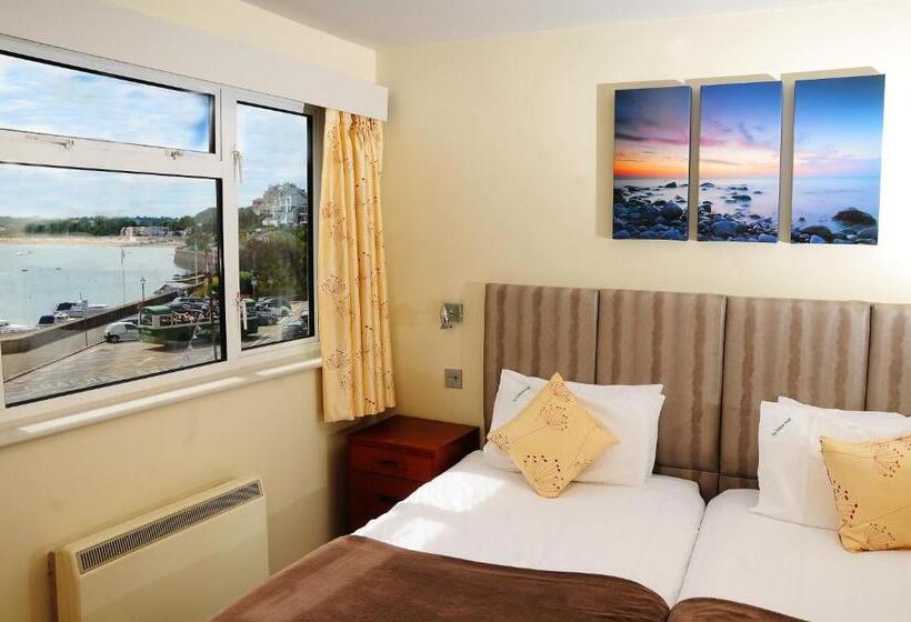 اتاق استاندارد با چشم‌انداز, Dolphin