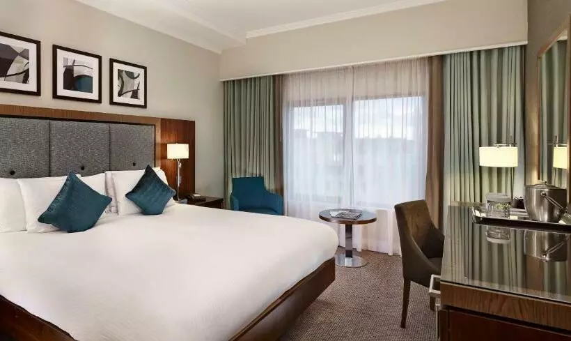 デラックスルーム, Doubletree By Hilton  London  Victoria