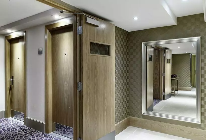 デラックスルーム, Doubletree By Hilton  London  Victoria