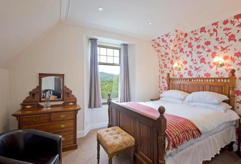 اتاق استاندارد با چشمانداز دریا, Falls Of Lora