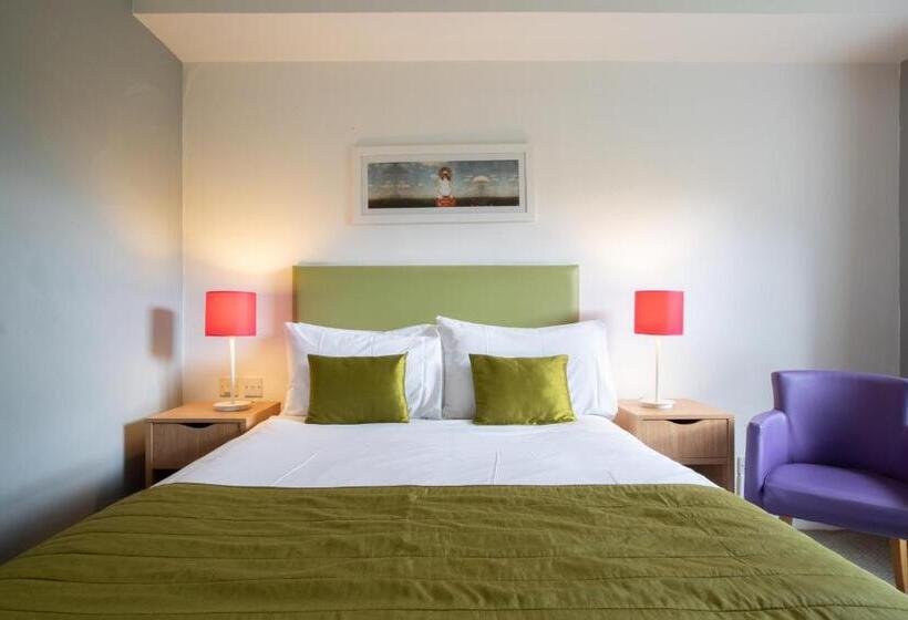 스탠다드 룸, George