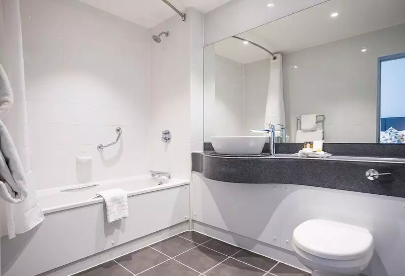 スタンダードルーム, Holiday Inn Farnborough, An Ihg