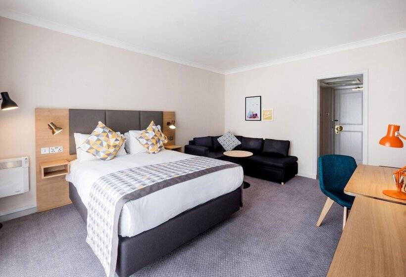 חדר סטנדרט, Holiday Inn Farnborough, An Ihg