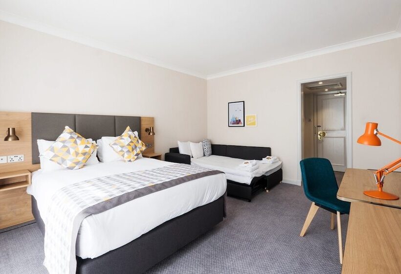 חדר סטנדרט, Holiday Inn Farnborough, An Ihg