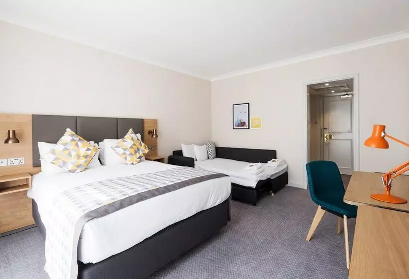 スタンダードルーム, Holiday Inn Farnborough, An Ihg