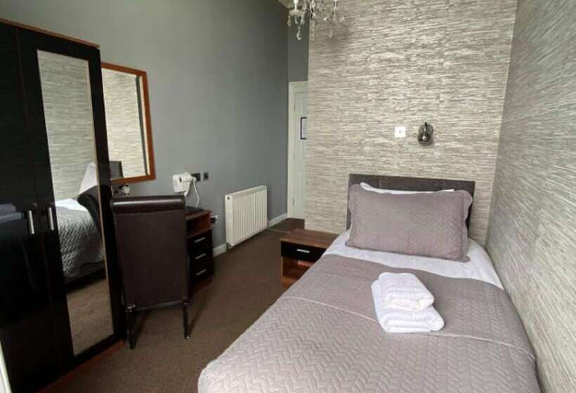 Номер Стандарт Индивидуальный с Балконом, The Lansdowne