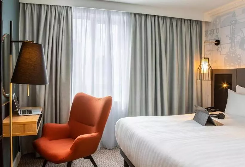 Classic Yhden Hengen Huone, Mercure Birmingham West
