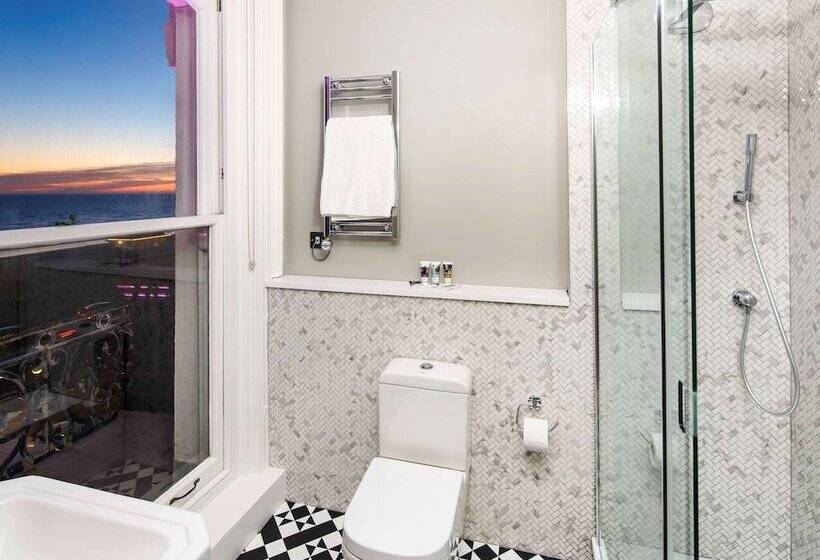 带双人床的经典房间, Mercure Brighton Seafront