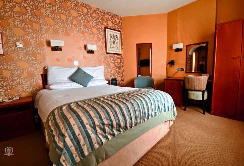 클래식 룸, Metropole Hotel And Spa