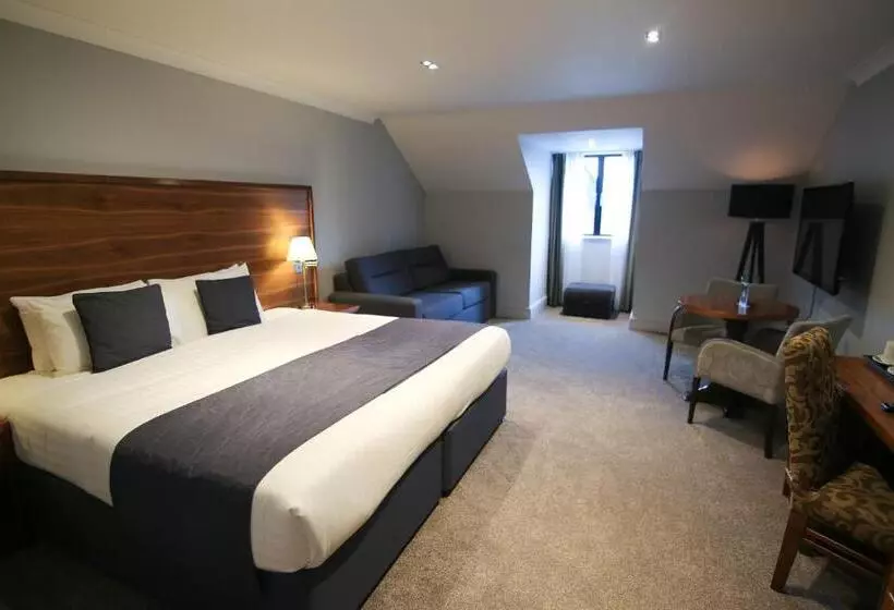 デラックスルーム, Old Thorns Hotel & Resort