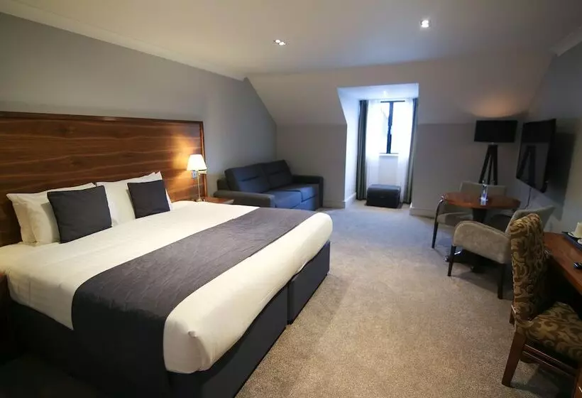 デラックスルーム, Old Thorns Hotel & Resort