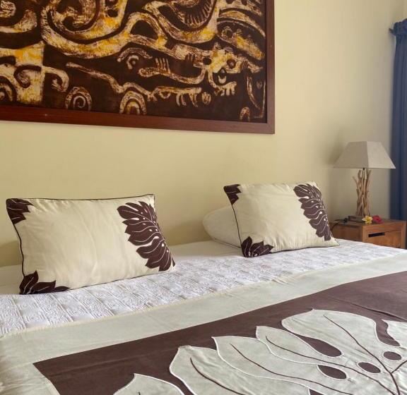 استودیو استاندارد با چشمانداز باغ, Royal Tahitien