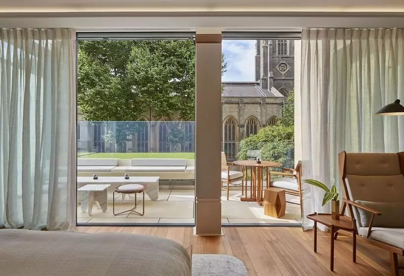 Suite with Terrace, The Berkeley, Maybourne