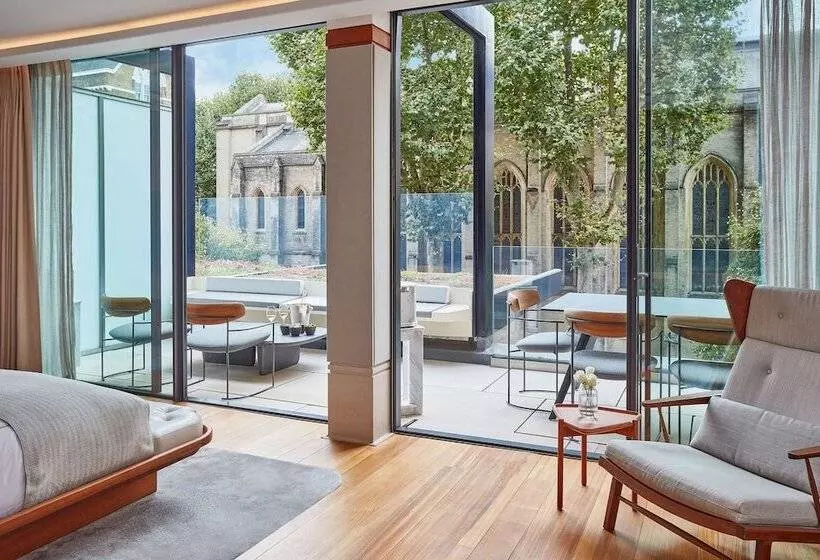 Suite with Terrace, The Berkeley, Maybourne