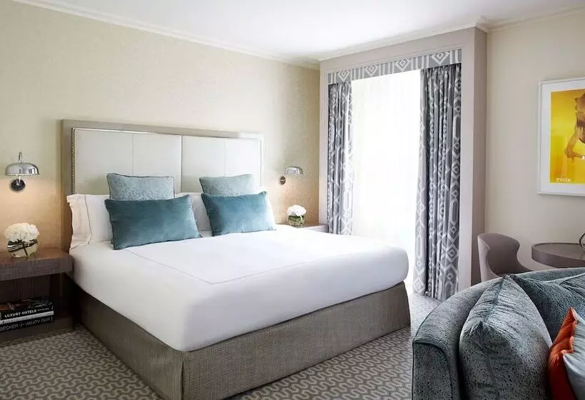 سوئیت جونیور با تراس, The Berkeley, Maybourne