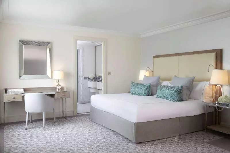 اتاق لوکس, The Berkeley, Maybourne