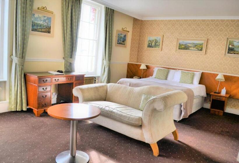 Номер Клуб Вид на Море, The Bulkeley