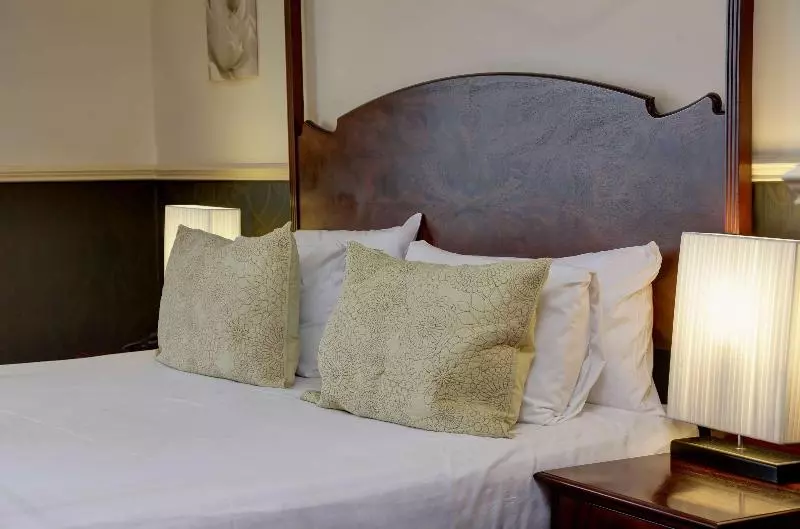 キングサイズベッドのデラックスルーム, The Craiglands Hotel Sure Hotel Collection By Best Western