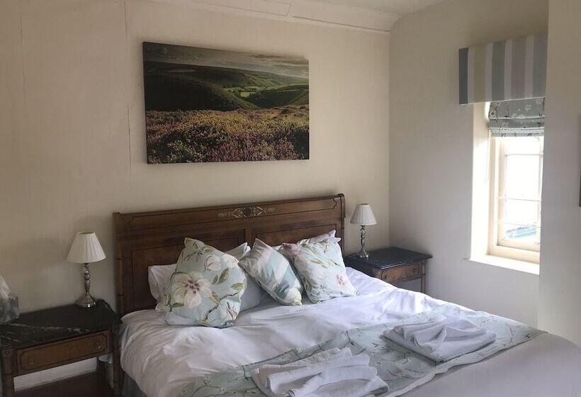 标准间, The Crown