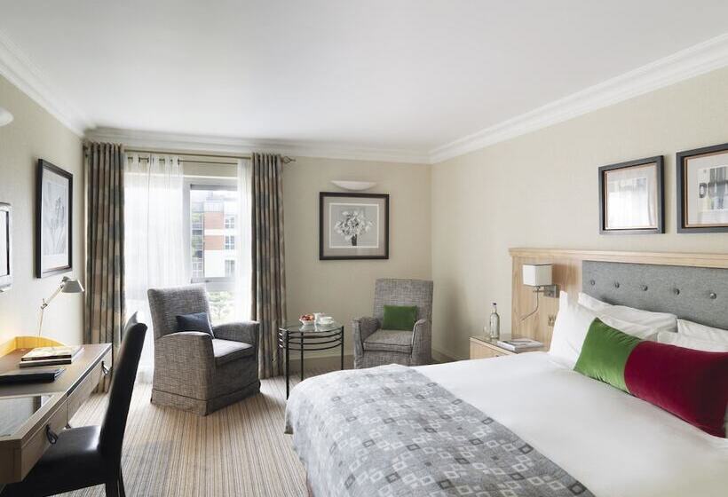 Номер Стандарт Вид на Реку, The Runnymede On Thames Adults Only