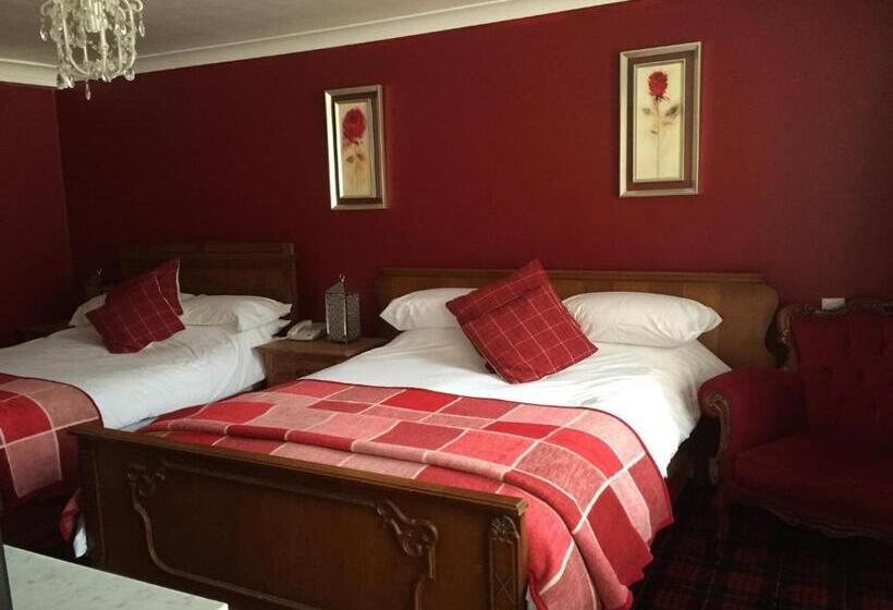 חדר משפחתי, Wrangham House