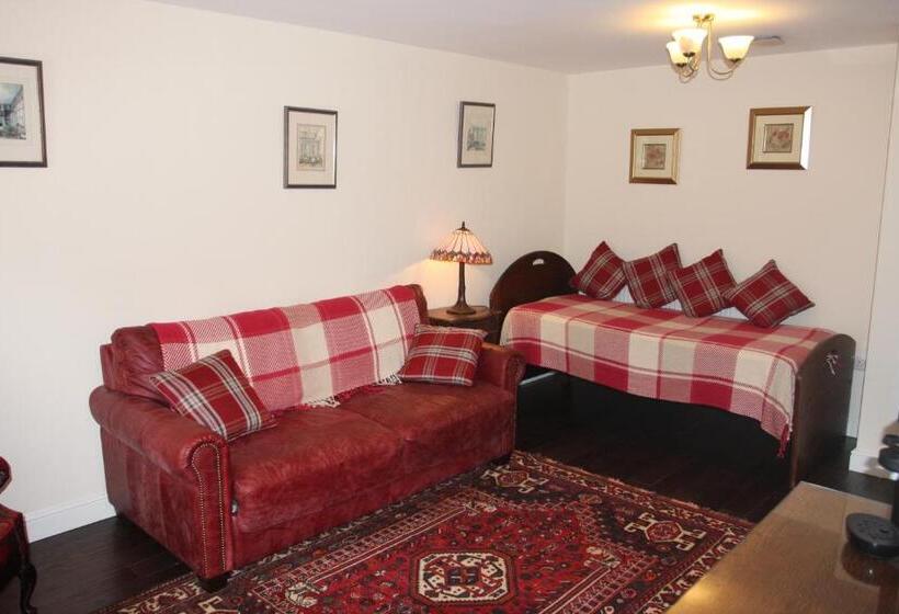 סוויטה דלוקס, Wrangham House