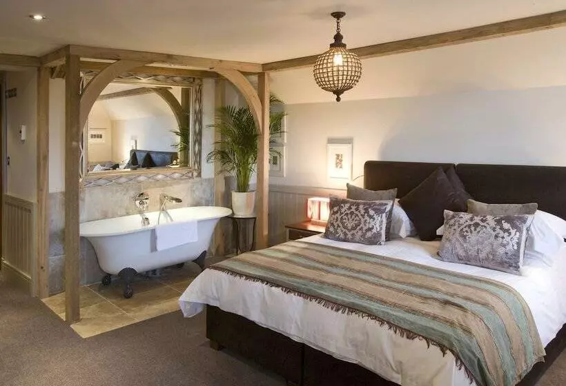 اتاق سوپریور, The Farmhouse Hotel And Restaurant
