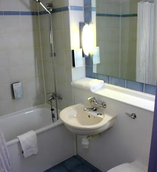 Standard-huone, The Raceby Hotel, Doncaster South Yorkshire, Part of the AG Collection