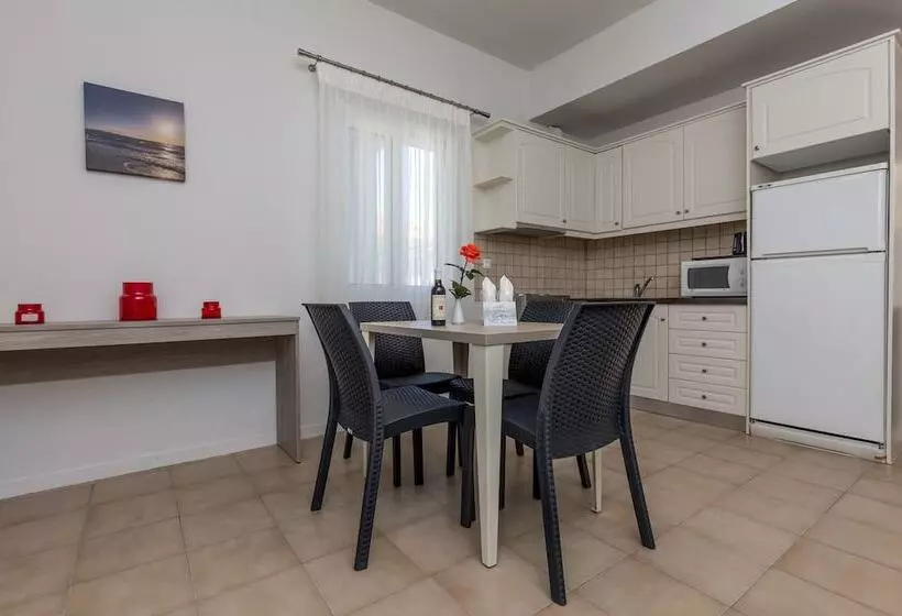 Apartament 1 Dormitori Vista Jardí, Acharavi Beach
