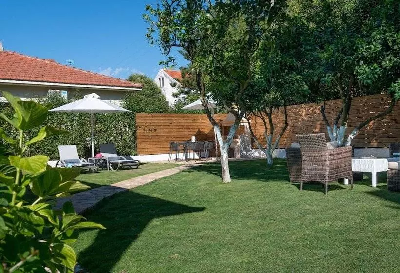 Vila 2 Dormitoris, Acharavi Beach