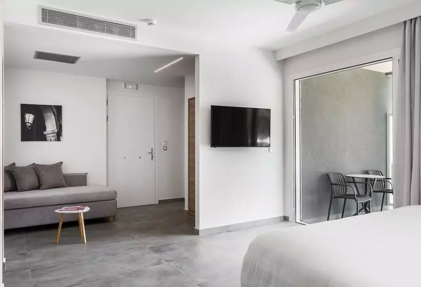 Junior Suite amb Piscina, Acharavi Beach