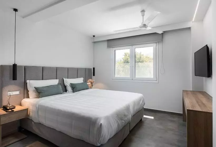 Junior Suite, Acharavi Beach