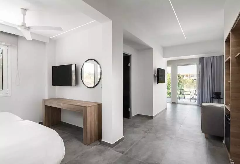 Junior Suite, Acharavi Beach