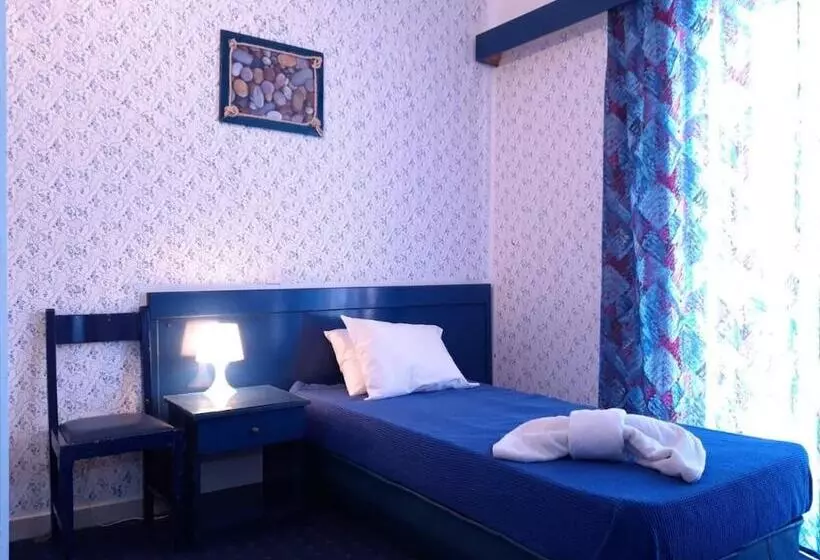 Chambre Standard Individuelle, Argo Spa