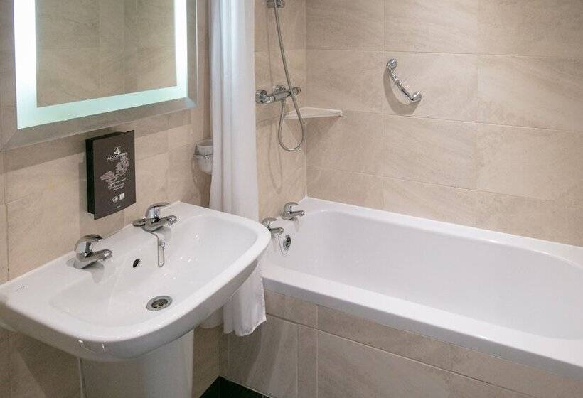 غرفة ديلوكس, Barton Manor Hotel & Spa; Bw Signature Collection