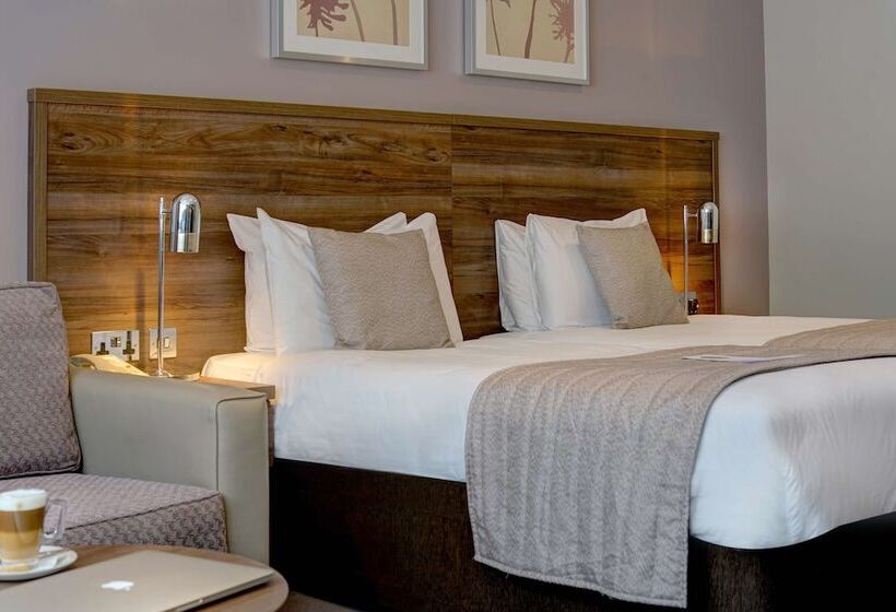 غرفة عائلية, Best Western Ship