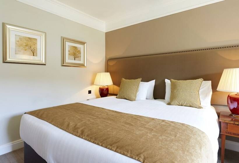 디럭스 룸 킹사이즈 침대, Coldra Court Hotel By Celtic Manor