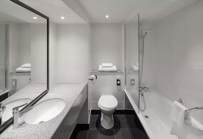 スタンダードルーム, Crowne Plaza Nottingham, An Ihg