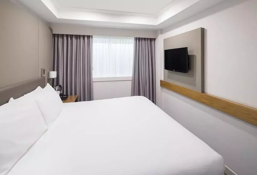 スタンダードルーム, Crowne Plaza Nottingham, An Ihg