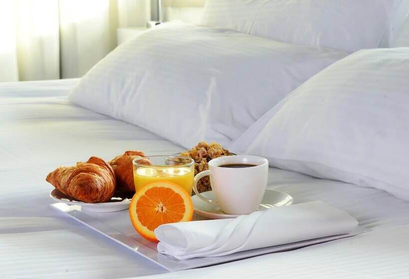 اتاق استاندارد, Crowne Plaza Plymouth, An Ihg