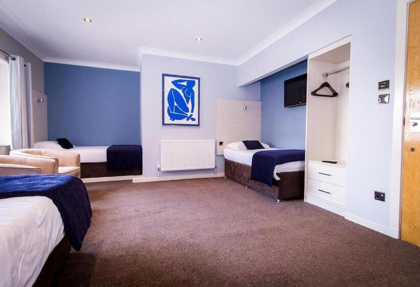 غرفة عائلية, Dalmeny