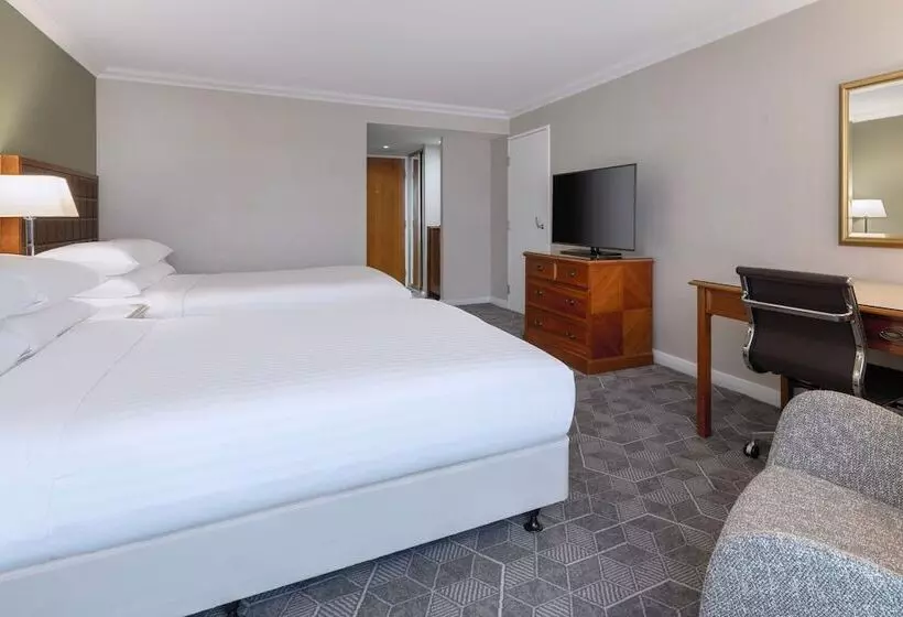 デラックスルーム, Delta Hotels By Marriott Heathrow Windsor