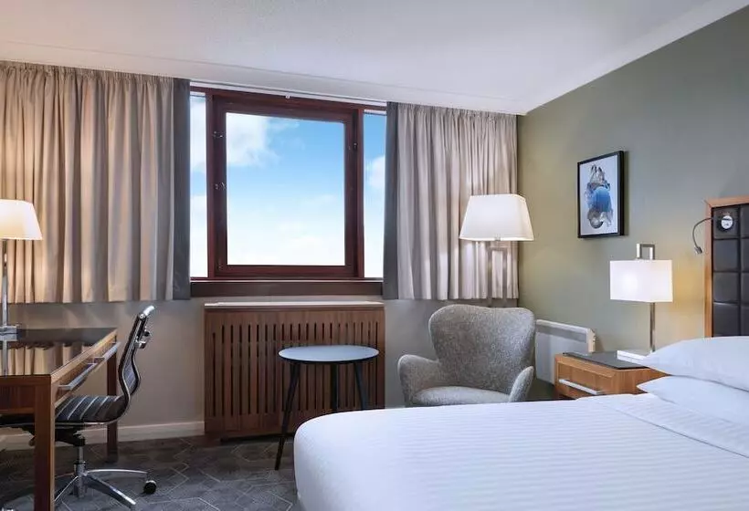 Deluxe-huone, Delta Hotels By Marriott Swansea