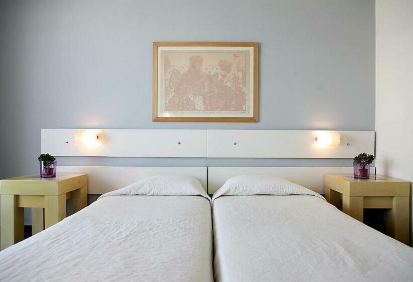 Номер Economy, Dorian Inn Sure Hotel Collection By Best Western