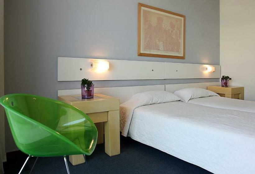 Номер Стандарт, Dorian Inn Sure Hotel Collection By Best Western