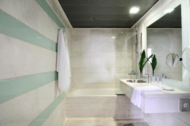 اتاق خانوادگی, Dorian Inn   Sure Hotel Collection By Best Western