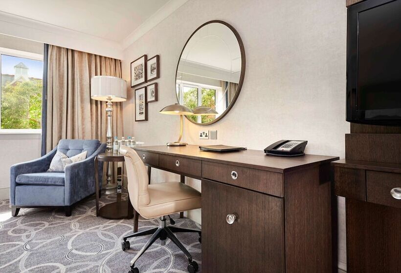 디럭스 룸, Doubletree By Hilton St. Anne's Manor