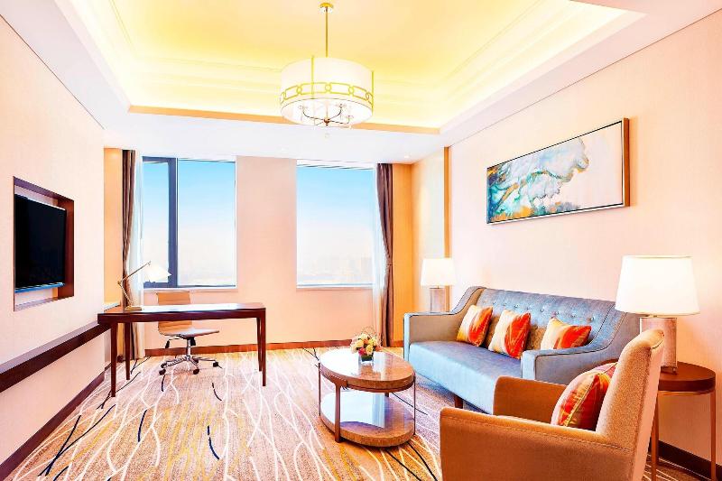 اتاق لوکس, Knipoch House