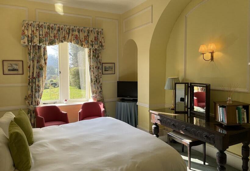 スタンダードルーム, Langrish House