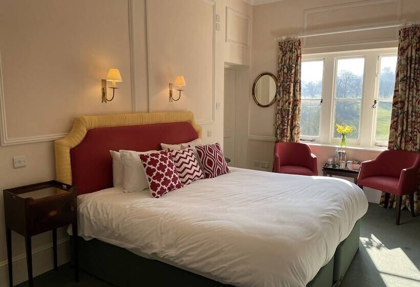 スーペリアールーム, Langrish House